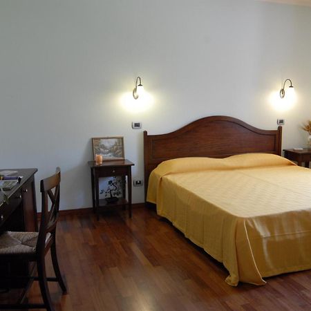 Agriturismo Al Palazzo Rivalta di Brentino Eksteriør billede