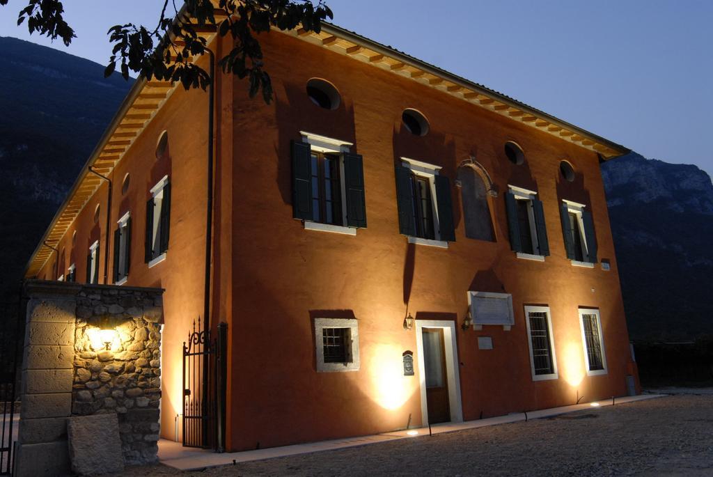 Agriturismo Al Palazzo Rivalta di Brentino Eksteriør billede